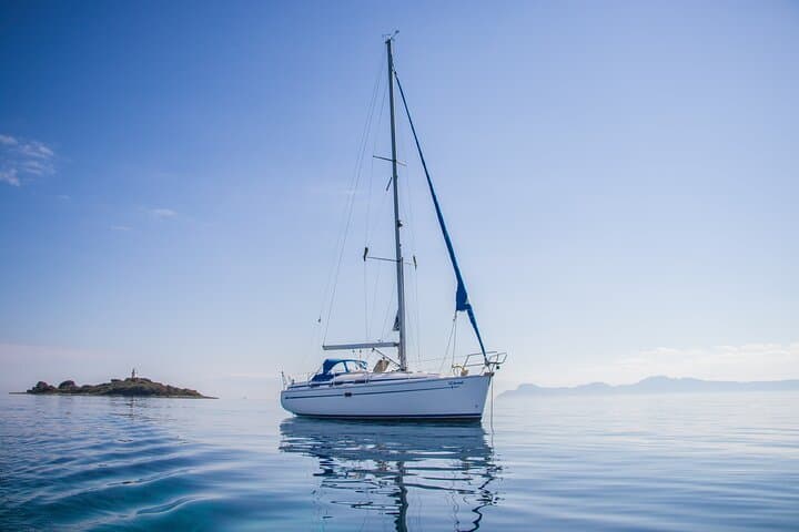 Half-Day Private Sailing Trip in Alcudia Bay