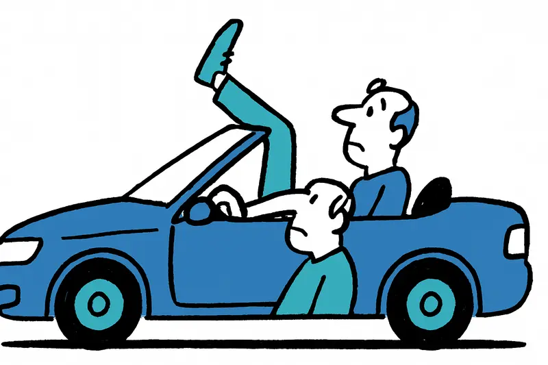 Convertible in Palma: One Leg over the Windshield — Why That's Not Just Inconsiderate but Dangerous